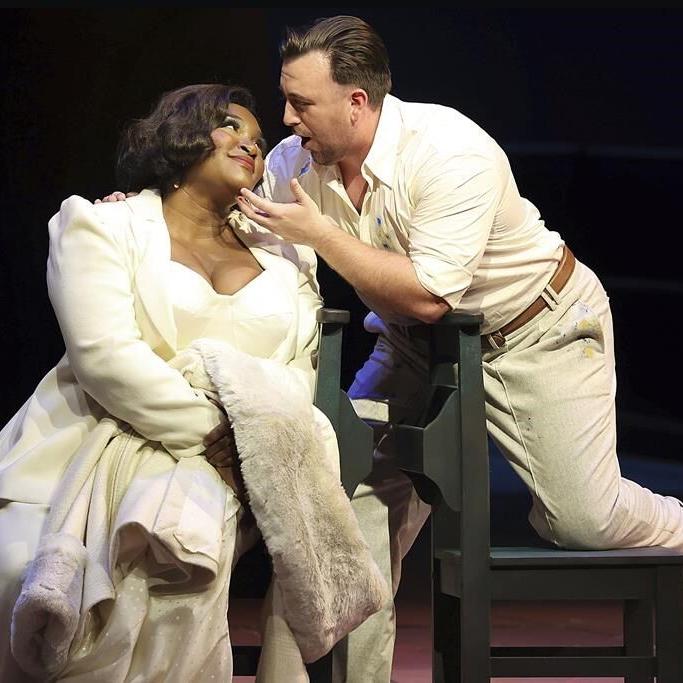 Tenor Freddie De Tommaso, a young British sensation, makes US opera debut